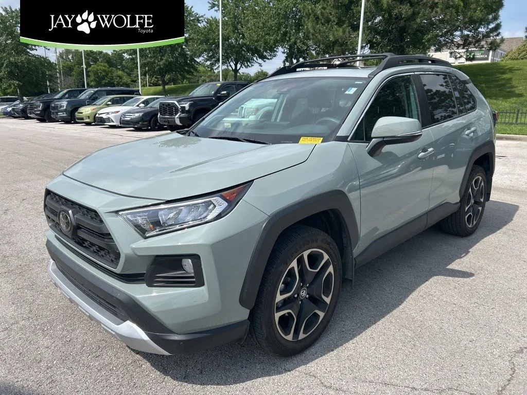 Gray 2019 Toyota RAV4 Adventure for sale in Kansas City, MO
