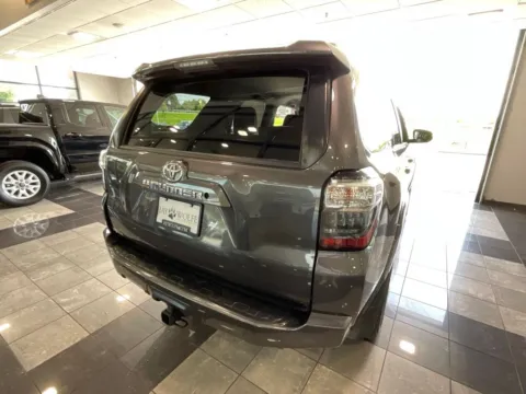 More photos of 2018 Toyota 4Runner SR5 Premium at Jay Wolfe Toyota, MO