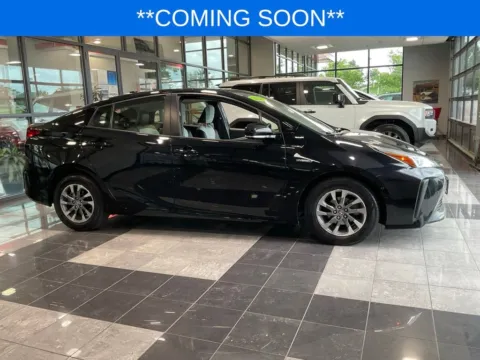 Black 2020 Toyota Prius Limited for sale in Kansas City, MO