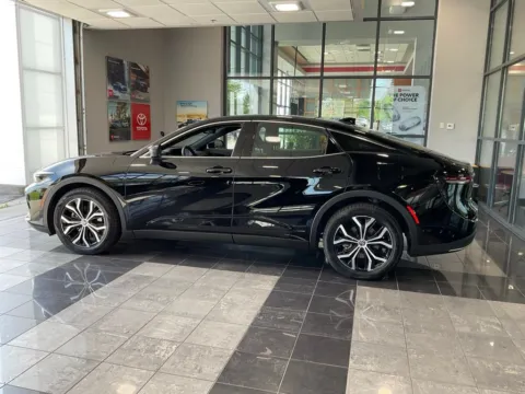 More photos of 2023 Toyota Crown XLE at Jay Wolfe Toyota, MO