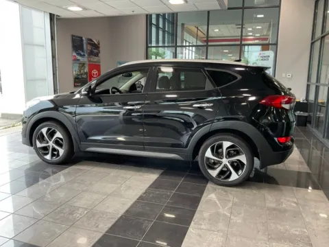 More photos of 2016 Hyundai Tucson Limited at Jay Wolfe Toyota, MO