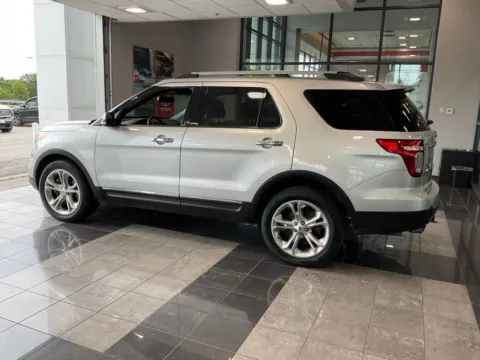 More photos of 2014 Ford Explorer Limited at Jay Wolfe Toyota, MO