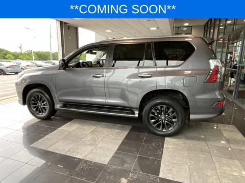 More photos of 2022 Lexus GX 460 at Jay Wolfe Toyota, MO