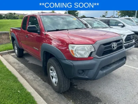 Photos of 2013 Toyota Tacoma for sale in Kansas City, MO at Jay Wolfe Toyota