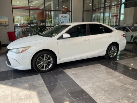 Another view of 2016 Toyota Camry SE for sale in Kansas City, MO at Jay Wolfe Toyota