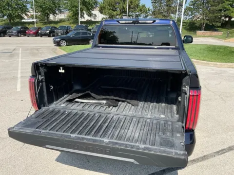 More photos of 2023 Toyota Tundra Platinum at Jay Wolfe Toyota, MO