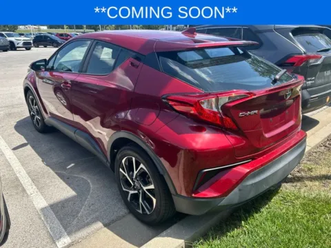More photos of 2018 Toyota C-HR XLE at Jay Wolfe Toyota, MO