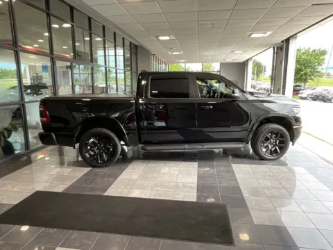More photos of 2022 Ram 1500 Laramie at Jay Wolfe Toyota, MO