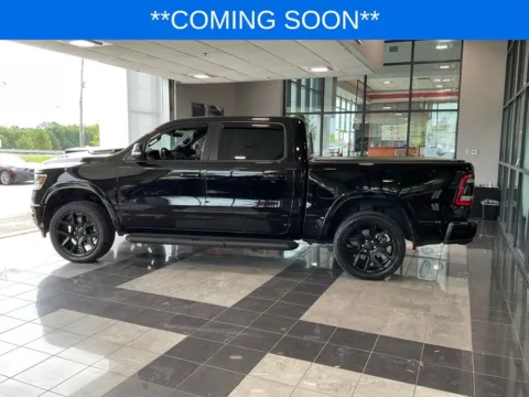 More photos of 2022 Ram 1500 Laramie at Jay Wolfe Toyota, MO