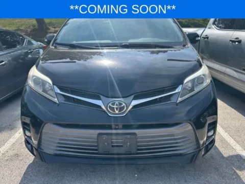Photos of 2018 Toyota Sienna Limited Premium for sale in Kansas City, MO at Jay Wolfe Toyota
