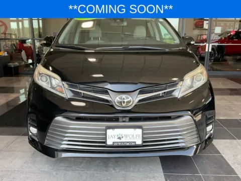 Photos of 2018 Toyota Sienna Limited Premium for sale in Kansas City, MO at Jay Wolfe Toyota