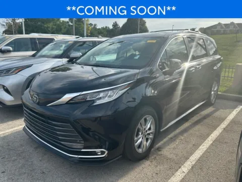 Black 2024 Toyota Sienna Limited for sale in Kansas City, MO