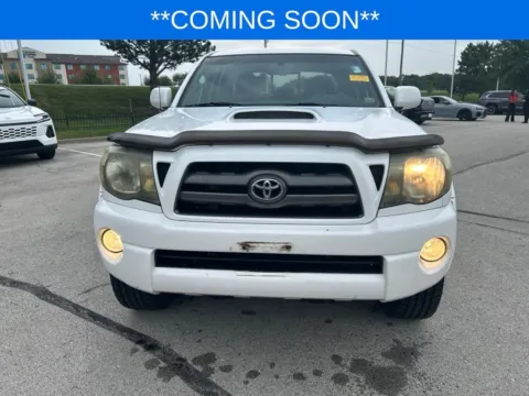 Photos of 2009 Toyota Tacoma PreRunner for sale in Kansas City, MO at Jay Wolfe Toyota