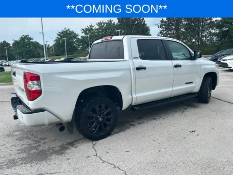More photos of 2021 Toyota Tundra Limited at Jay Wolfe Toyota, MO