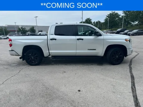 More photos of 2021 Toyota Tundra Limited at Jay Wolfe Toyota, MO