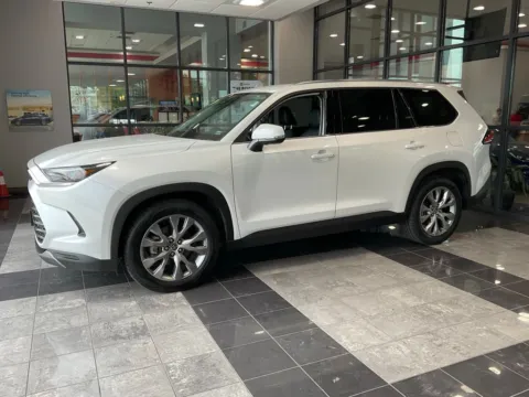 Another view of 2024 Toyota Grand Highlander Limited for sale in Kansas City, MO at Jay Wolfe Toyota