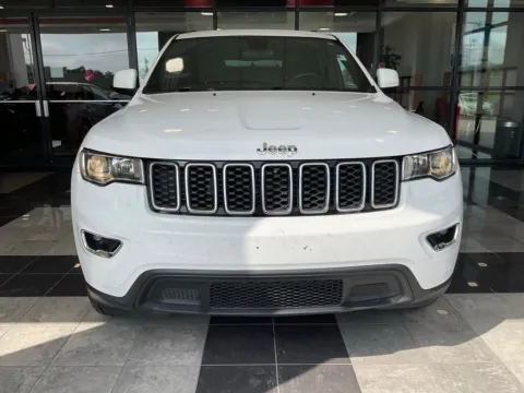 Photos of 2018 Jeep Grand Cherokee Laredo E for sale in Kansas City, MO at Jay Wolfe Toyota