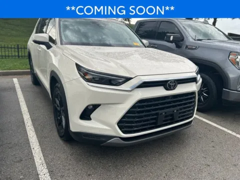 Another view of 2024 Toyota Grand Highlander Platinum for sale in Kansas City, MO at Jay Wolfe Toyota