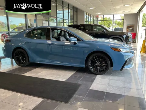 Blue 2024 Toyota Camry XSE for sale in Kansas City, MO
