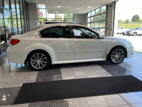 More photos of 2014 Subaru Legacy 2.5i at Jay Wolfe Toyota, MO