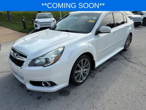 White 2014 Subaru Legacy 2.5i for sale in Kansas City, MO