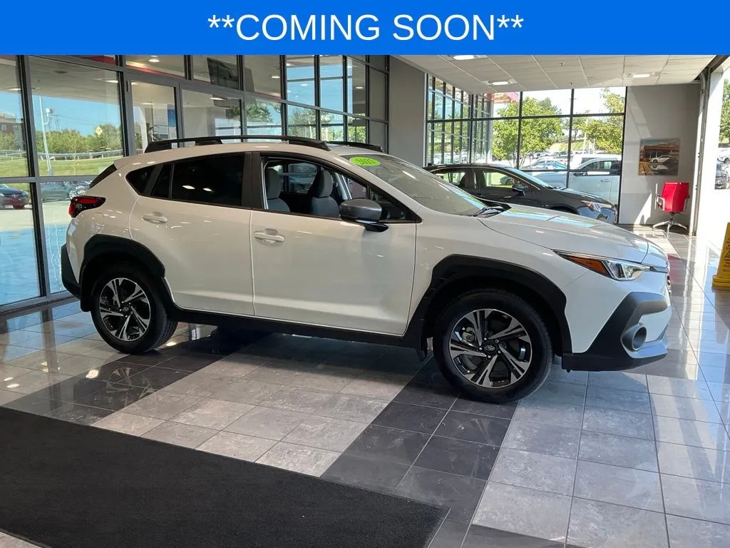 White 2025 Subaru Crosstrek Premium for sale in Kansas City, MO