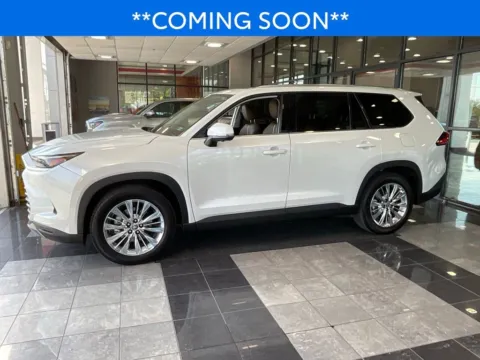 Another view of 2024 Toyota Grand Highlander Platinum for sale in Kansas City, MO at Jay Wolfe Toyota
