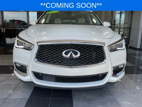 Photos of 2017 INFINITI QX60 for sale in Kansas City, MO at Jay Wolfe Toyota