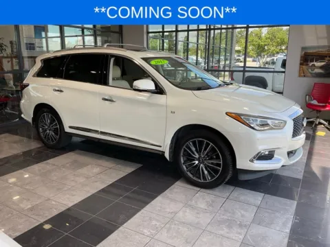 White 2017 INFINITI QX60 for sale in Kansas City, MO