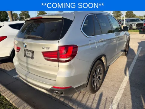 More photos of 2017 BMW X5 xDrive35i at Jay Wolfe Toyota, MO