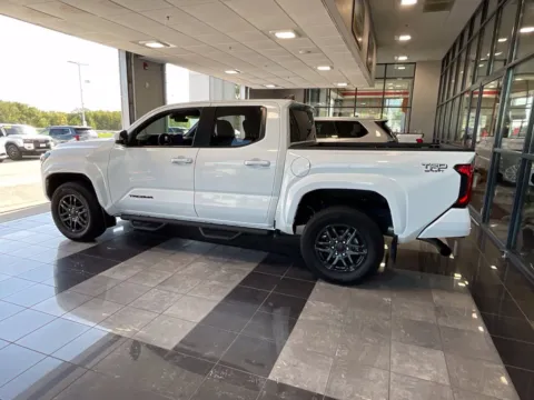 More photos of 2024 Toyota Tacoma TRD Sport at Jay Wolfe Toyota, MO