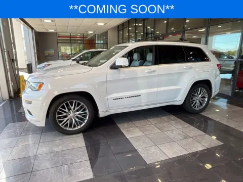 Another view of 2018 Jeep Grand Cherokee Summit for sale in Kansas City, MO at Jay Wolfe Toyota
