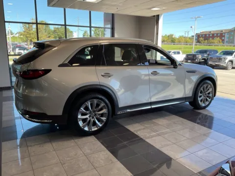 More photos of 2024 Mazda CX-90 3.3 Turbo Premium at Jay Wolfe Toyota, MO