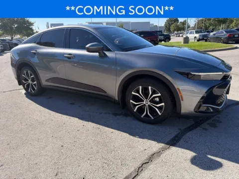 More photos of 2025 Toyota Crown XLE at Jay Wolfe Toyota, MO