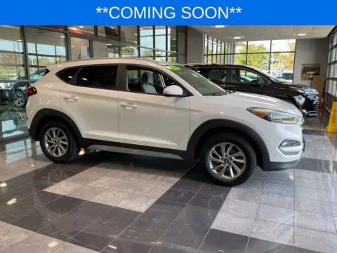 White 2018 Hyundai Tucson SEL for sale in Kansas City, MO