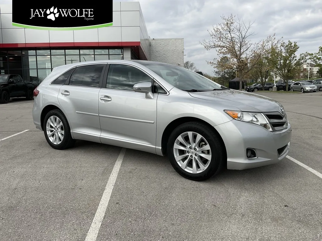 2014 Toyota Venza XLE for sale in Kansas City, MO