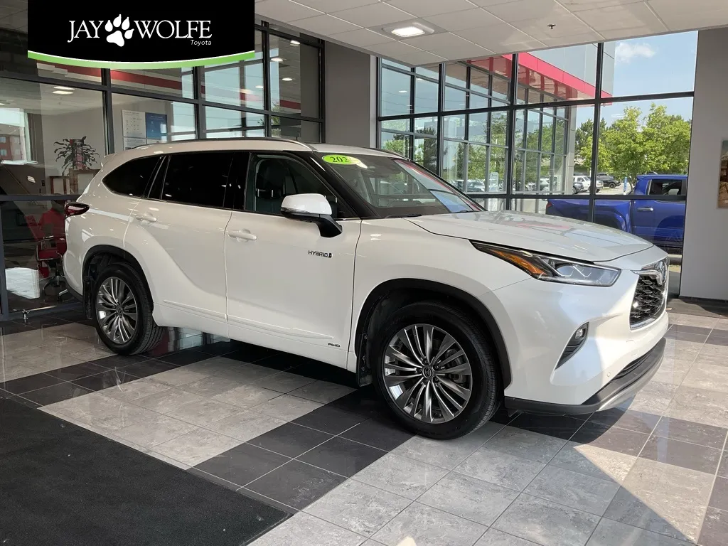 2021 Toyota Highlander Hybrid Platinum for sale in Kansas City, MO