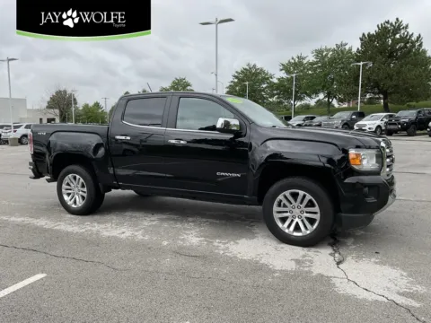 Black 2018 GMC Canyon SLT for sale in Kansas City, MO