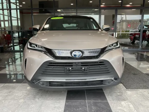 Photos of 2021 Toyota Venza Limited for sale in Kansas City, MO at Jay Wolfe Toyota