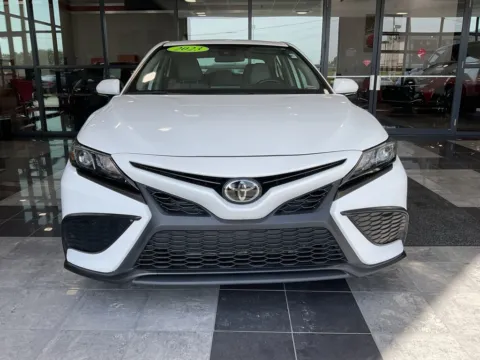 Photos of 2023 Toyota Camry SE for sale in Kansas City, MO at Jay Wolfe Toyota