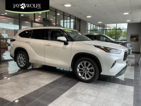 White 2020 Toyota Highlander Limited for sale in Kansas City, MO