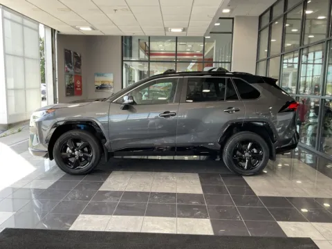 More photos of 2021 Toyota RAV4 Hybrid XSE at Jay Wolfe Toyota, MO