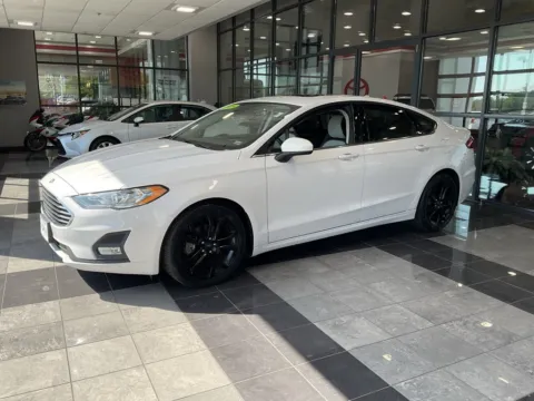 Another view of 2019 Ford Fusion SE for sale in Kansas City, MO at Jay Wolfe Toyota