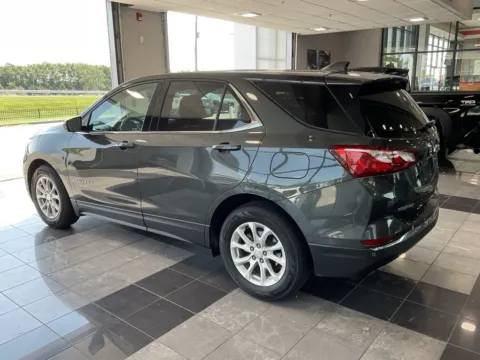 More photos of 2020 Chevrolet Equinox LT at Jay Wolfe Toyota, MO