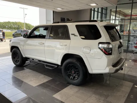 More photos of 2020 Toyota 4Runner TRD Off-Road Premium at Jay Wolfe Toyota, MO