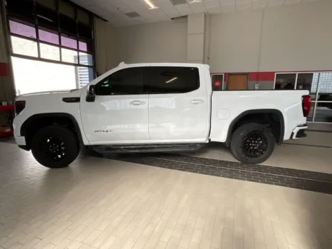 More photos of 2022 GMC Sierra 1500 AT4X at Jay Wolfe Toyota, MO