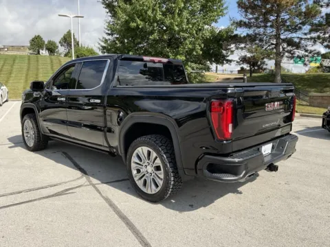 More photos of 2020 GMC Sierra 1500 Denali at Jay Wolfe Toyota, MO