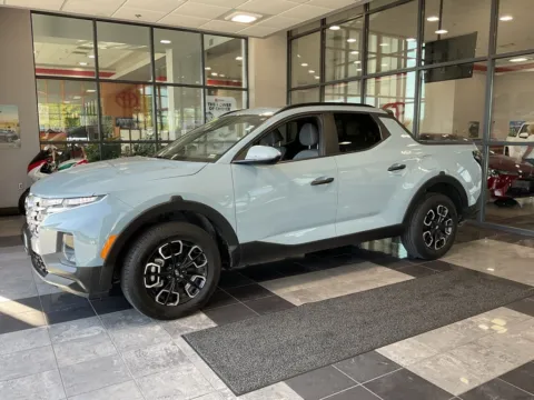Another view of 2024 Hyundai Santa Cruz SEL for sale in Kansas City, MO at Jay Wolfe Toyota