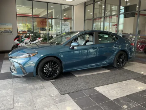 Another view of 2025 Toyota Camry SE for sale in Kansas City, MO at Jay Wolfe Toyota