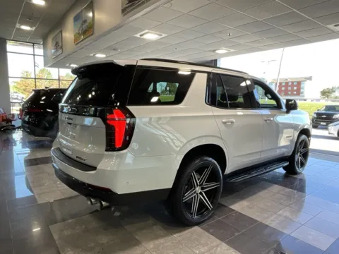 More photos of 2025 Chevrolet Tahoe RST at Jay Wolfe Toyota, MO